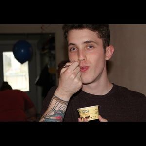 Meet your Posher, Asher